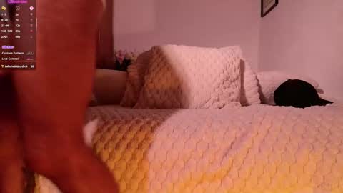 Juan online show from October 2025 06:43:01 AM