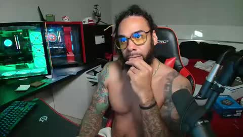 Snapshot of mrjacksonsplayroom chatting on February 2026 05:00:02 AM X TeamTJackson tnacamgirls online show from February 2026 05:00:02 AM