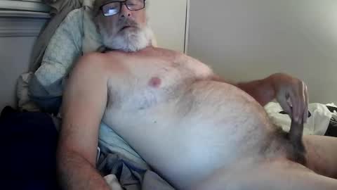 Snapshot of mrjames59 chatting on September 2025 04:11:02 AM mrjames59 online show from September 2025 04:11:02 AM