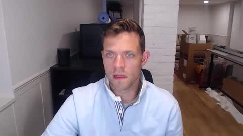 Snapshot of mrkenridge chatting on September 2025 01:15:01 PM mrkenridge online show from September 2025 01:15:01 PM