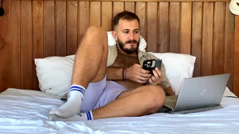Snapshot of mrmaxiy chatting on July 2026 06:47:02 AM Max online show from July 2026 06:47:02 AM