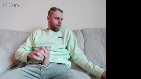 Snapshot of mrnobody6209 chatting on March 2025 07:10:01 AM mrnobody6209 online show from March 2025 07:10:01 AM