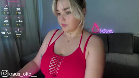 Snapshot of mrs_kitty69 chatting on October 2025 09:08:02 AM mrs kitty69 online show from October 2025 09:08:02 AM