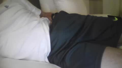 Mrserenade online show from November 2025 06:21:01 PM