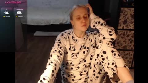 Sasha online show from February 2025 05:11:02 PM