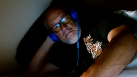 mrtease5 online show from May 2026 10:01:01 AM