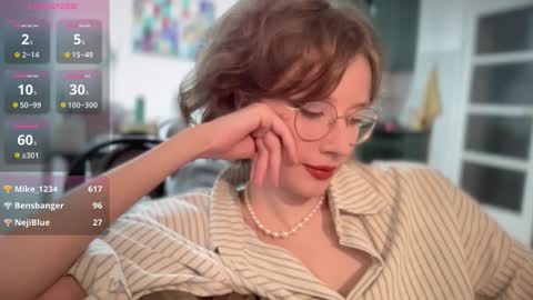 ms_christiana online show from December 2025 05:08:02 PM