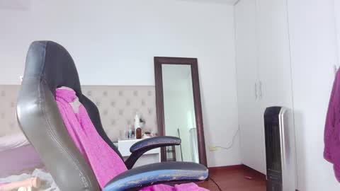 Freya online show from April 2026 02:24:02 AM