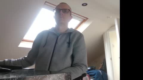 MS online show from December 2025 11:48:01 AM