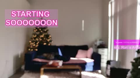 R o r i  SnapChat heyroriv2 wednesday - sunday Noon oclock mountain - 5pm mountain online show from February 2026 04:05:02 PM