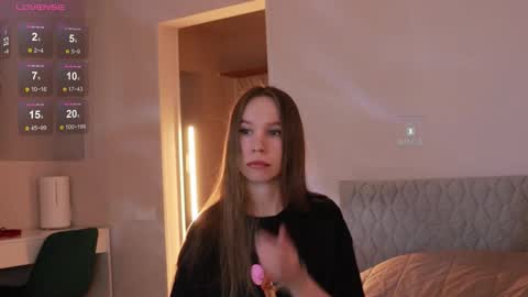 Snapshot of msaura chatting on December 2025 04:32:01 AM Svetlana online show from December 2025 04:32:01 AM