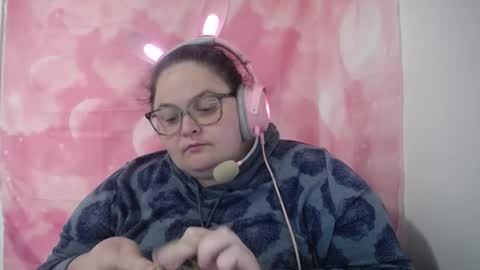 Snapshot of mscamirose15 chatting on October 2025 05:41:02 PM Ms. Cami Rose online show from October 2025 05:41:02 PM