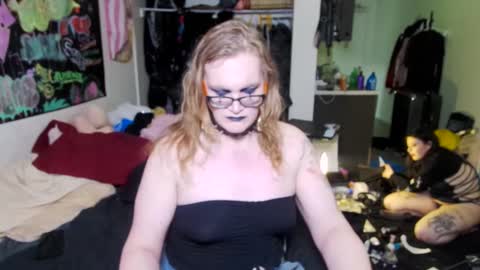 Cunty Luxxe online show from September 2025 11:36:01 AM