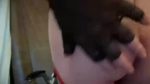 mskarentoy online show from October 2025 10:19:01 PM