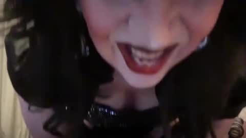 mskarentoy online show from November 2025 12:27:01 AM