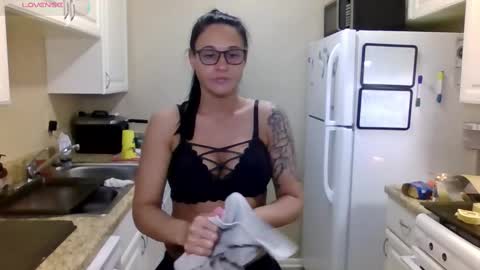 Snapshot of mskinkypunishur chatting on October 2025 01:18:01 PM mskinkypunishur online show from October 2025 01:18:01 PM