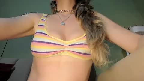 Snapshot of mspurrfectlove chatting on July 2026 02:13:02 AM MsPurrfectLove online show from July 2026 02:13:02 AM