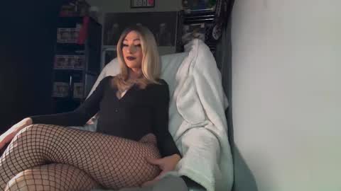 Snapshot of msvioletx chatting on March 2026 06:56:02 PM MsVioletx online show from March 2026 06:56:02 PM