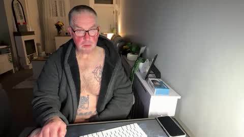 mtb1697 online show from November 2025 12:31:02 AM