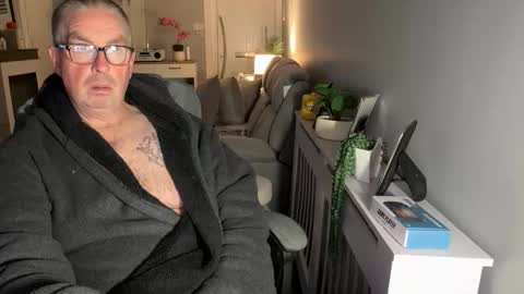 mtb1697 online show from November 2025 11:37:02 PM