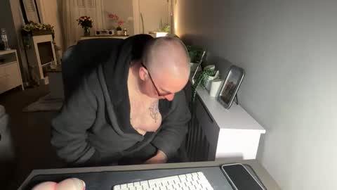 mtb1697 online show from January 2026 10:26:01 PM