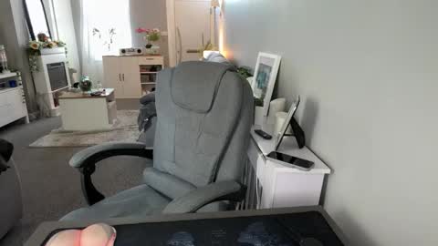 mtb1697 online show from April 2026 08:25:01 AM