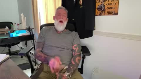 Snapshot of mtlbiker chatting on February 2026 08:36:02 PM BikerDude online show from February 2026 08:36:02 PM