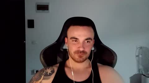 Victor online show from December 2024 09:19:01 PM