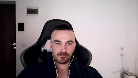 Victor online show from January 2025 09:15:02 AM