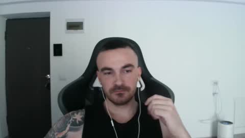 Victor online show from February 2025 07:37:01 AM