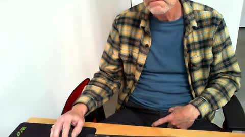 mucfag online show from May 2026 04:02:02 PM
