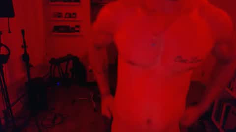 muchachote_ online show from May 2026 06:32:03 AM