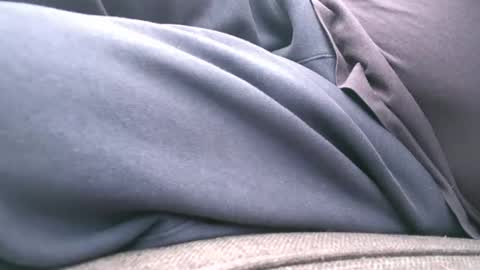 mucker13 online show from October 2025 12:58:01 PM