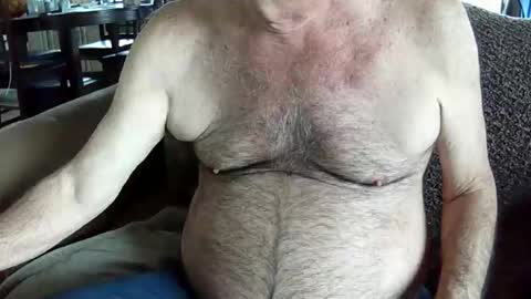 muff3ater online show from December 2025 09:00:02 PM