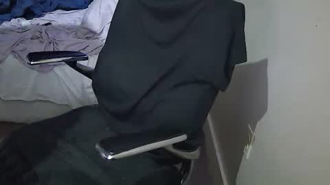 Muffdiver online show from January 2025 09:24:01 AM