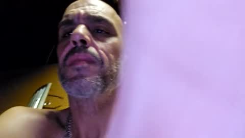 Muffdiver online show from March 2026 09:48:02 AM