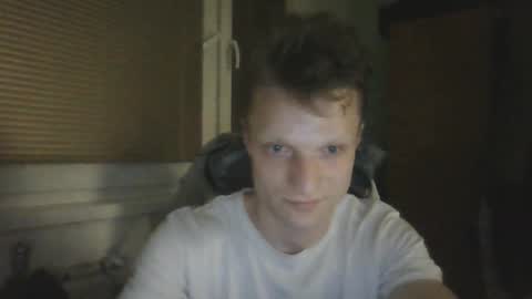 mugis420 online show from February 2026 04:49:02 PM