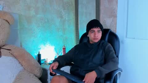 Snapshot of muichiro_tokito1 chatting on December 2024 04:50:02 AM muichiro tokito1 online show from December 2024 04:50:02 AM