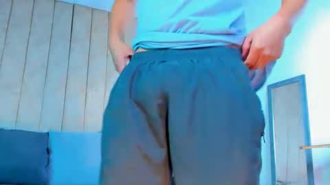 Snapshot of muichiro_tokito1 chatting on January 2025 04:08:01 AM muichiro tokito1 online show from January 2025 04:08:01 AM