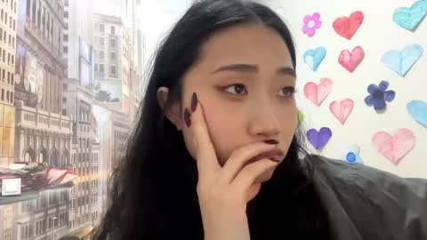 Mia online show from March 2026 10:21:01 AM