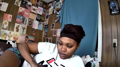 mumnxdor online show from January 2026 02:52:02 PM