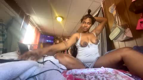 Snapshot of mumnxdor chatting on April 2026 01:25:02 PM mumnxdor online show from April 2026 01:25:02 PM