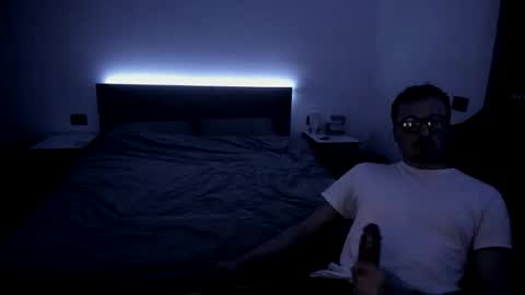 muna_sef online show from March 2026 10:56:02 PM