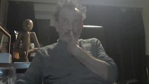 Snapshot of munch10 chatting on March 2025 08:42:02 PM munch10 online show from March 2025 08:42:02 PM