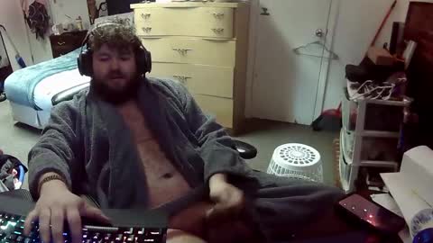 munchieee online show from December 2024 08:37:02 PM