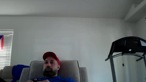 Snapshot of munchies420 chatting on February 2026 08:27:02 PM Bearded online show from February 2026 08:27:02 PM