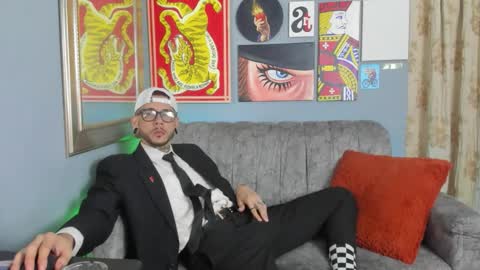 murdok  online show from November 2025 05:07:01 AM