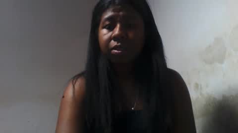 murielleee online show from May 2026 06:08:02 AM