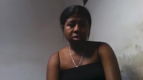 murielleee online show from May 2026 07:11:01 PM