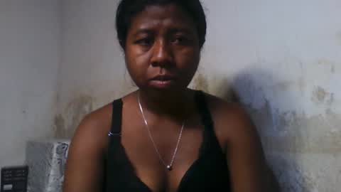 murielleee online show from May 2026 10:54:01 AM
